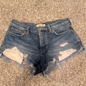 Free people size 26 mid waist daisy duke shorts